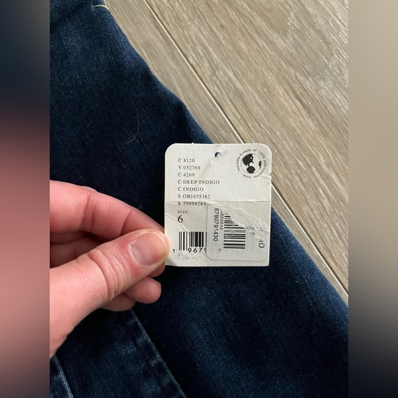 NWT We The Free Free People Women’s Layla Denim Zip-Front Mini Skirt - Size 6 - Picture 5 of 10